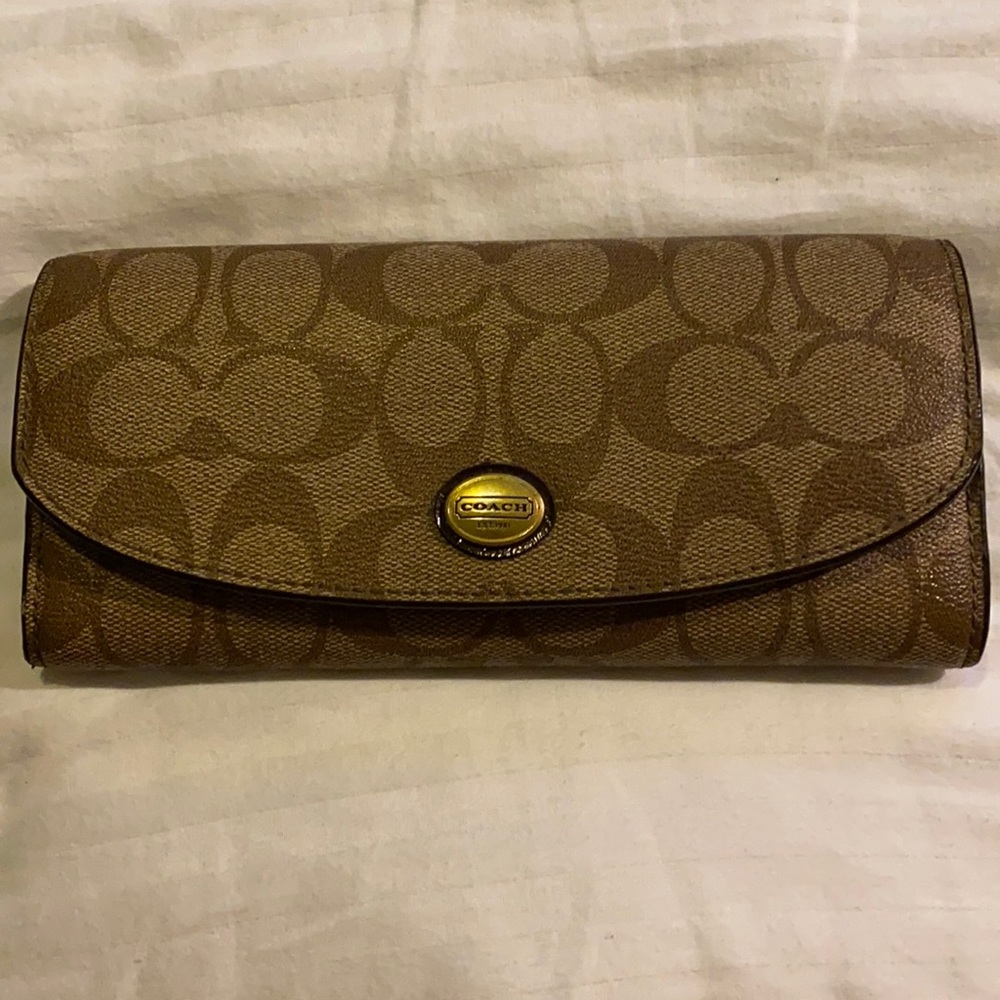 Coach wallet